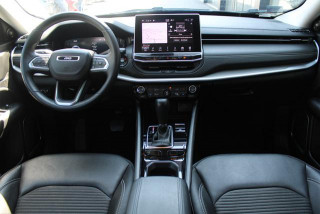 Jeep Compass 1.5 MHEV DCCT 