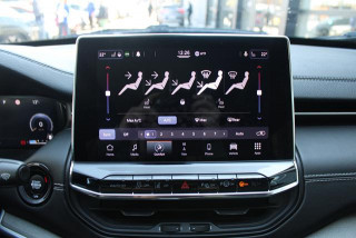 Jeep Compass 1.5 MHEV DCCT 