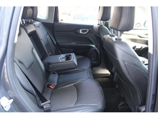 Jeep Compass 1.5 MHEV DCCT 