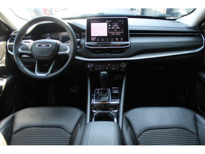 Jeep Compass 1.5 MHEV DCCT 