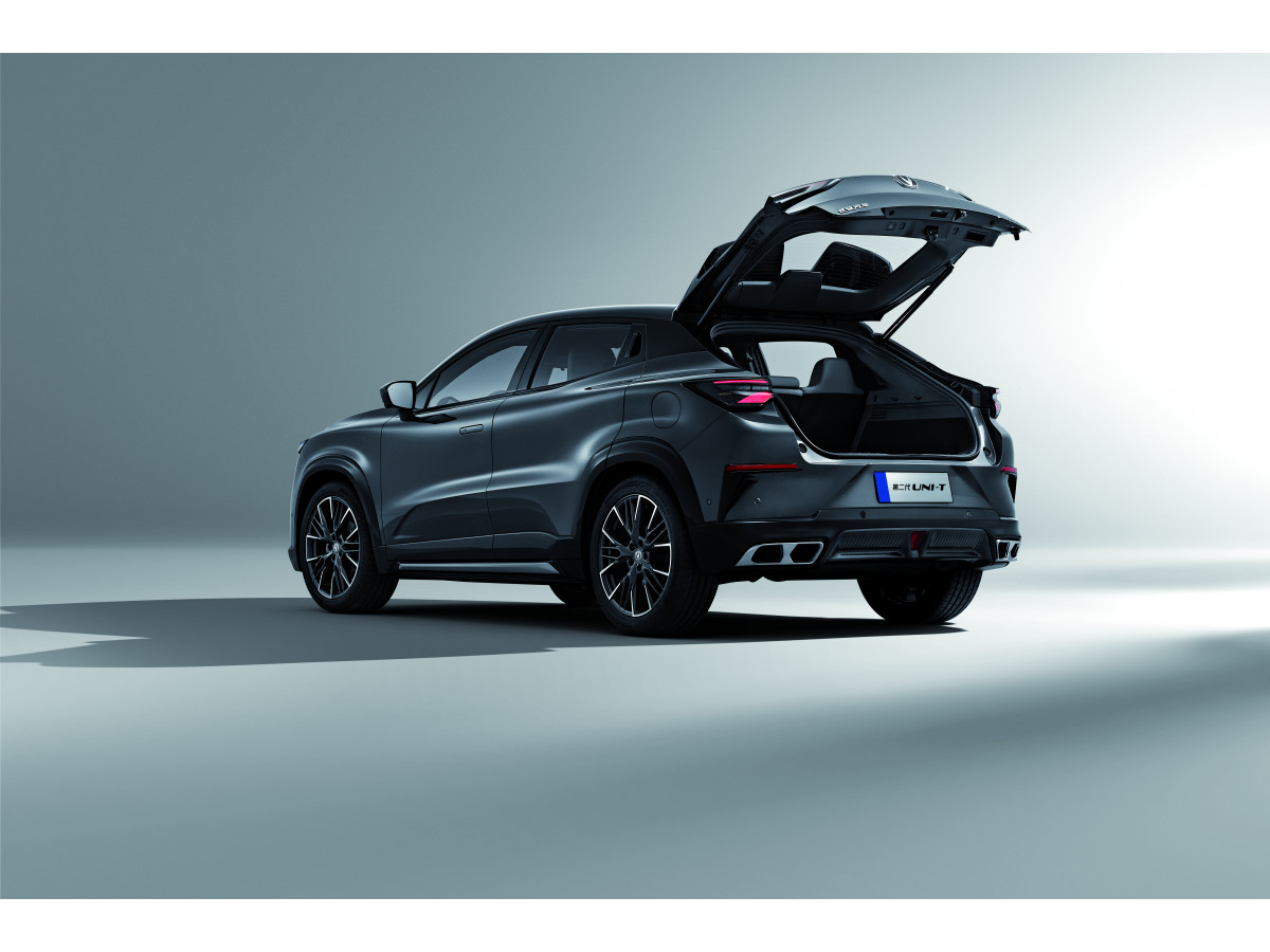 CHANGAN UNI-T 1.5TGDI TECH 2WD 