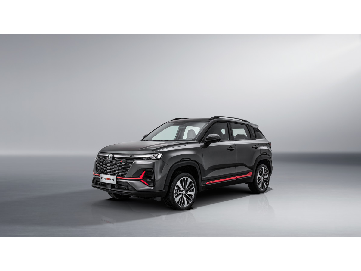 CHANGAN CS35 PLUS 1.4TGDI TECH 2WD 