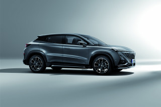 CHANGAN UNI-T 1.5TGDI TECH 2WD 