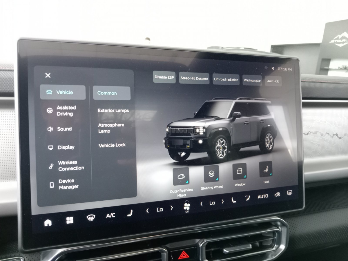 Jetour T2 2.0 TD 250ks LUX 