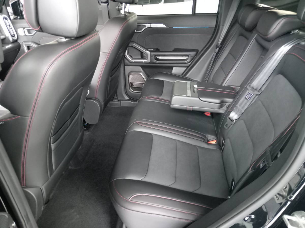 Jetour T2 2.0 TD 250ks LUX 