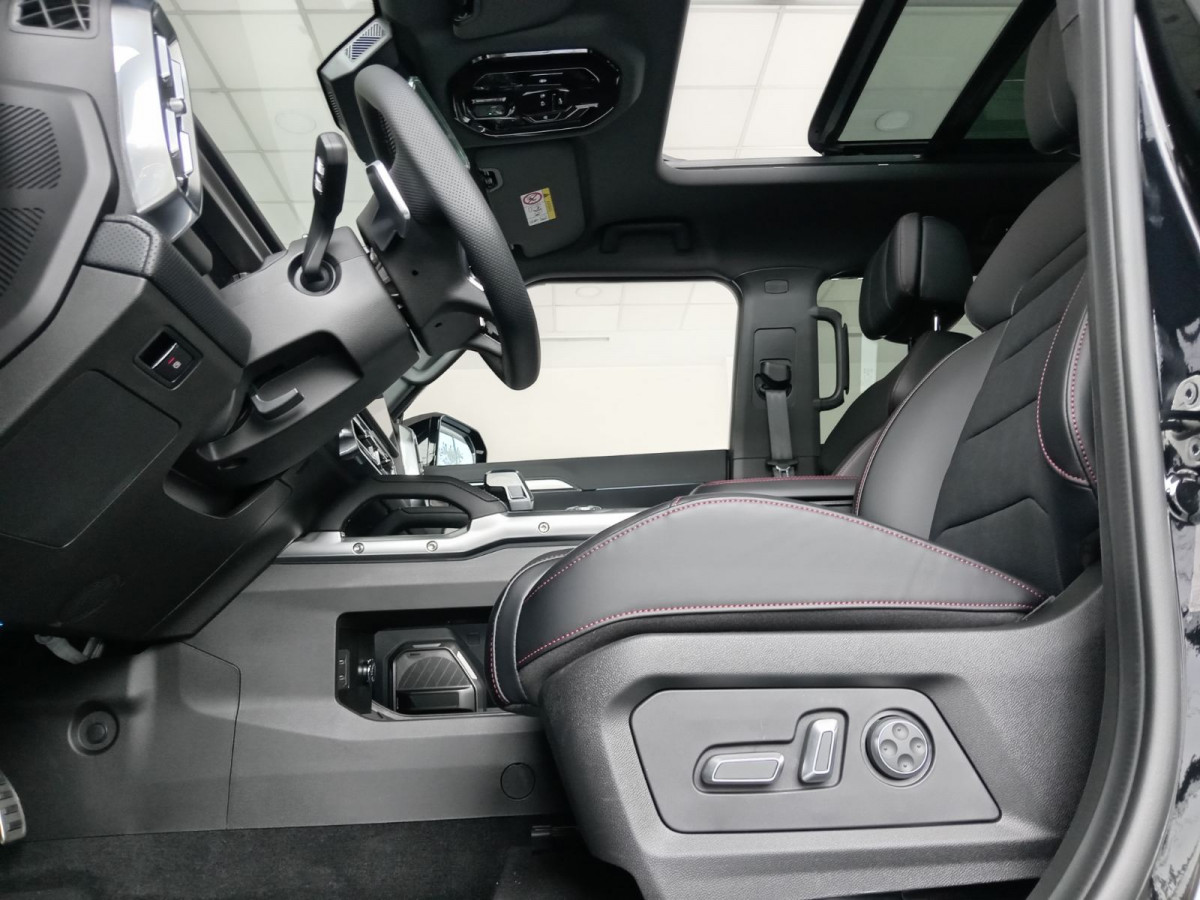 Jetour T2 2.0 TD 250ks LUX 