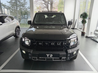 Jetour T2 2.0 TD 250ks LUX 