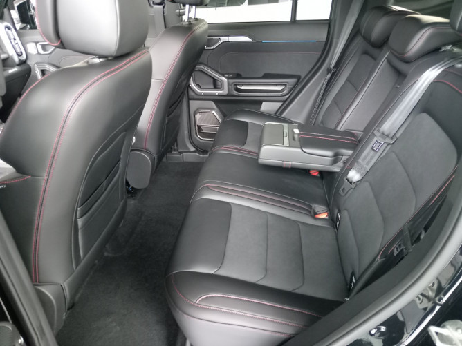 Jetour T2 2.0 TD 250ks LUX 