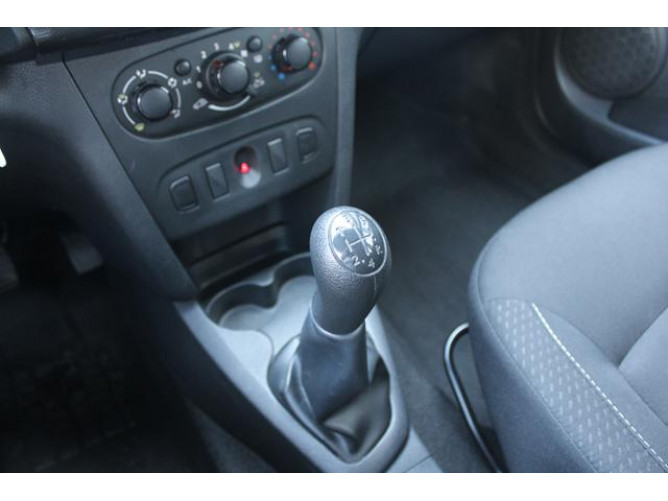 Dacia Sandero 1.0 SCE 