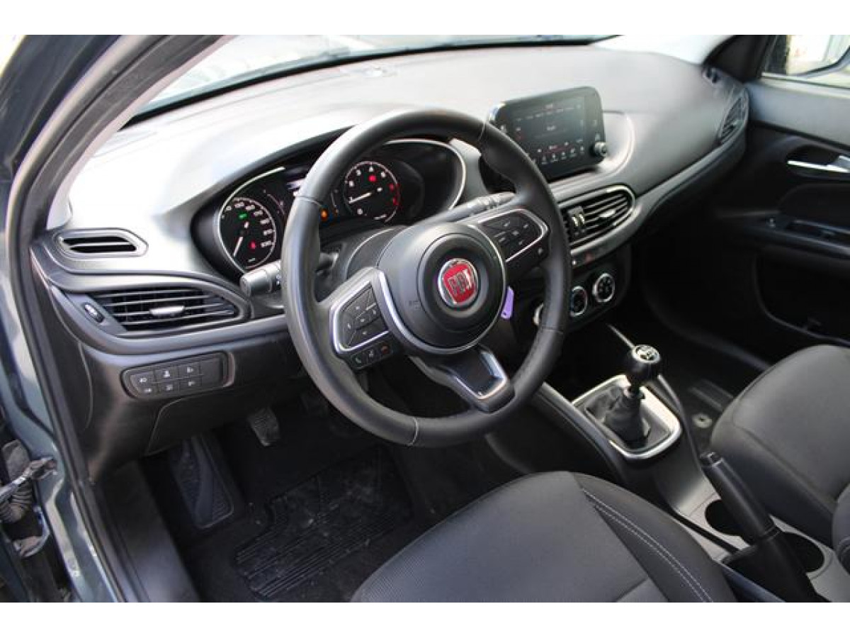 Fiat Tipo 1.4 MT 