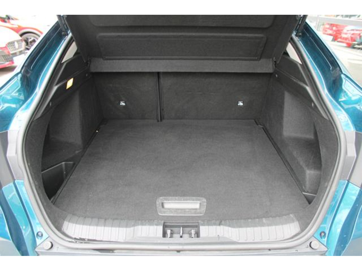 Renault Megane Conquest 1.3 tCe EDC 