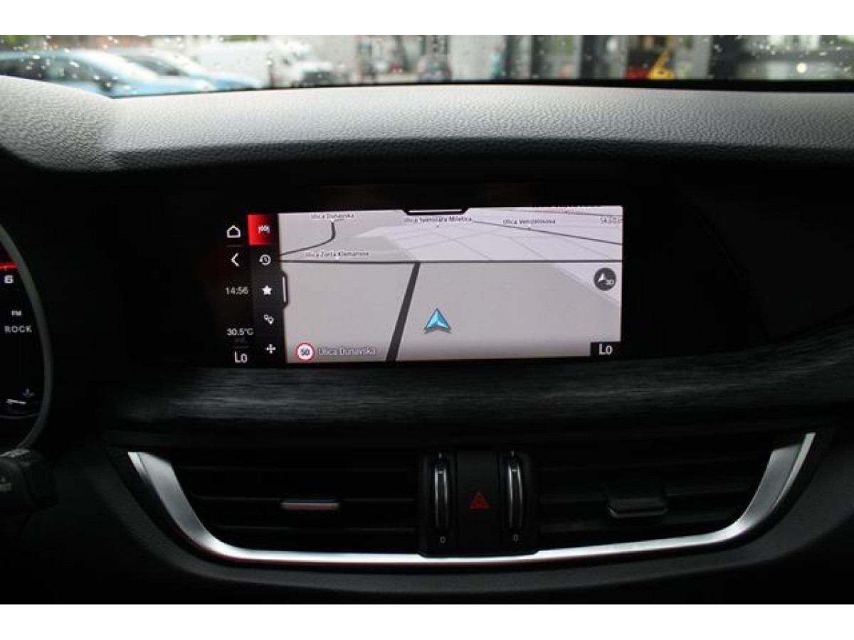 Alfa Romeo Stelvio 2.0 SPRINT Q4 AUT 