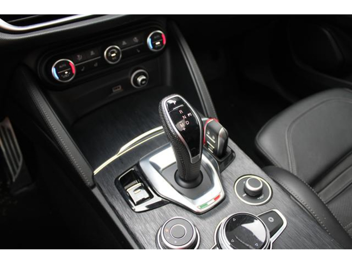 Alfa Romeo Stelvio 2.0 SPRINT Q4 AUT 