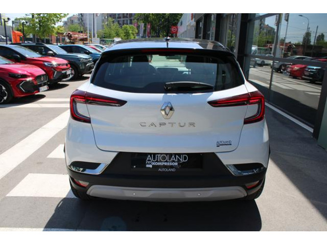 Renault Captur 1.3 tCe DCT Intens 
