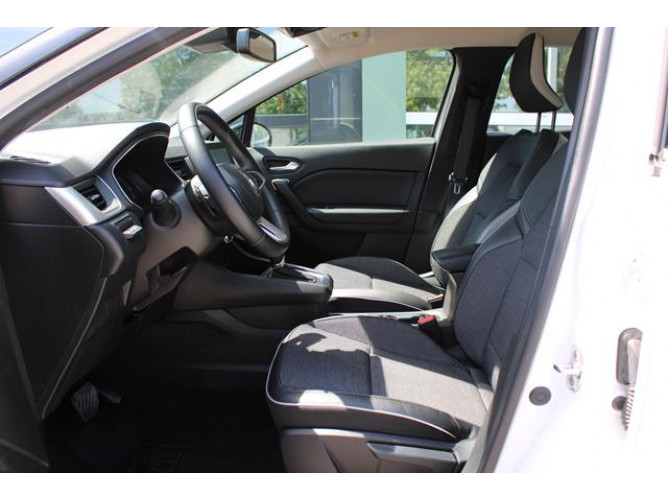 Renault Captur 1.3 tCe DCT Intens 