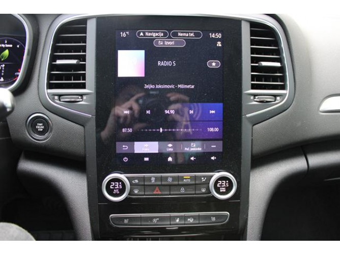 Renault Megane 1.5 dCi EDC 
