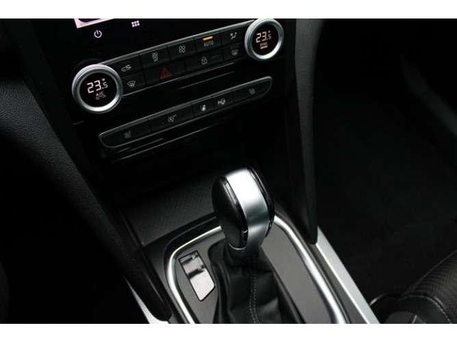 Renault Megane 1.5 dCi EDC 