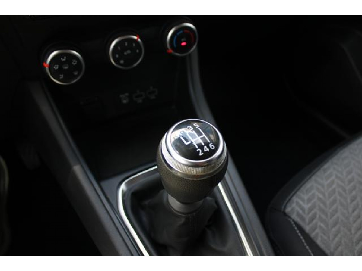 Renault Captur 1.0 tCe Intens 