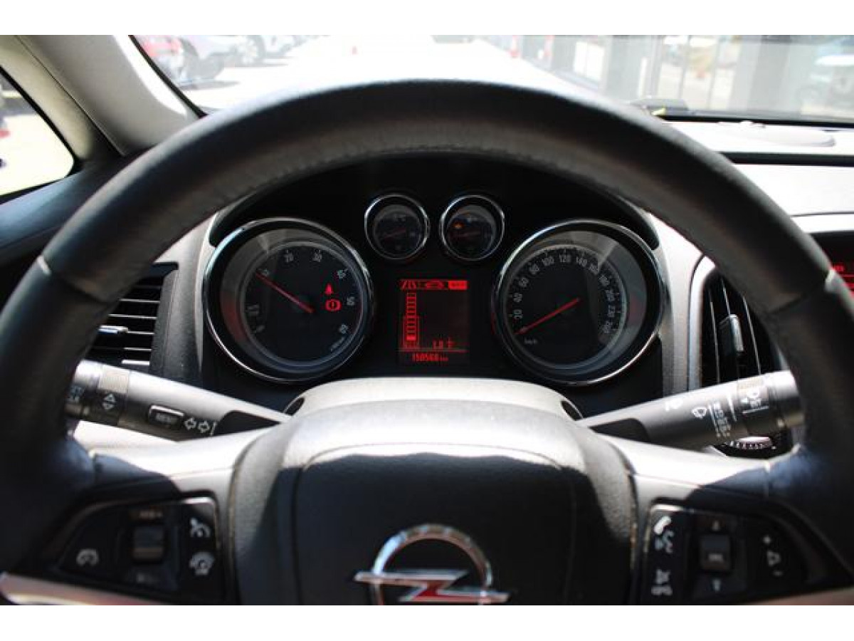 Opel Astra J 1.6 CDTI ENJOY 