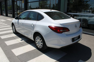 Opel Astra J 1.6 CDTI ENJOY 