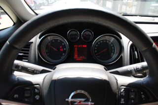 Opel Astra J 1.6 CDTI ENJOY 