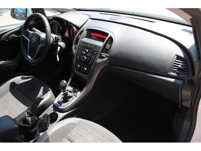 Opel Astra J 1.6 CDTI ENJOY 