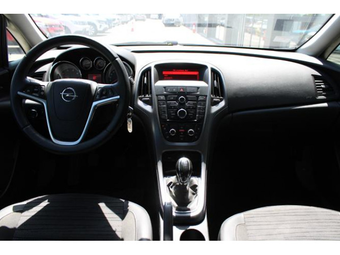 Opel Astra J 1.6 CDTI ENJOY 