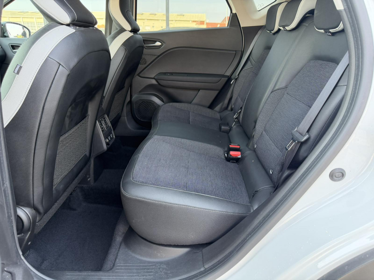 Renault Captur 1.3 tCe Hybrid AUT 