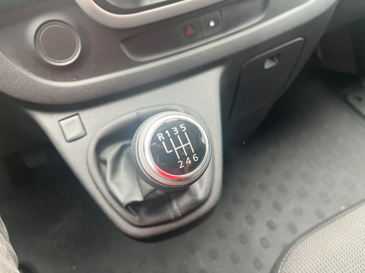Renault Trafic 2.0 dCi 