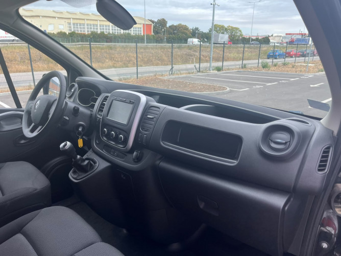 Renault Trafic 2.0 dCi 