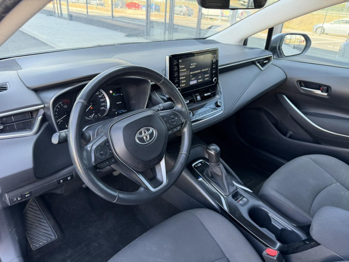 Toyota Corolla 1.8 Hyb. AUT 