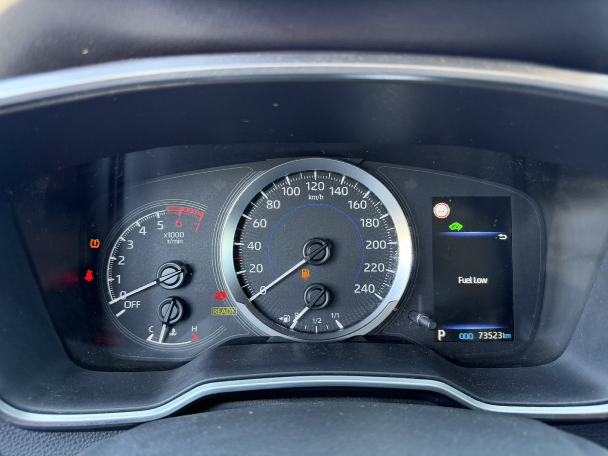 Toyota Corolla 1.8 Hyb. AUT 