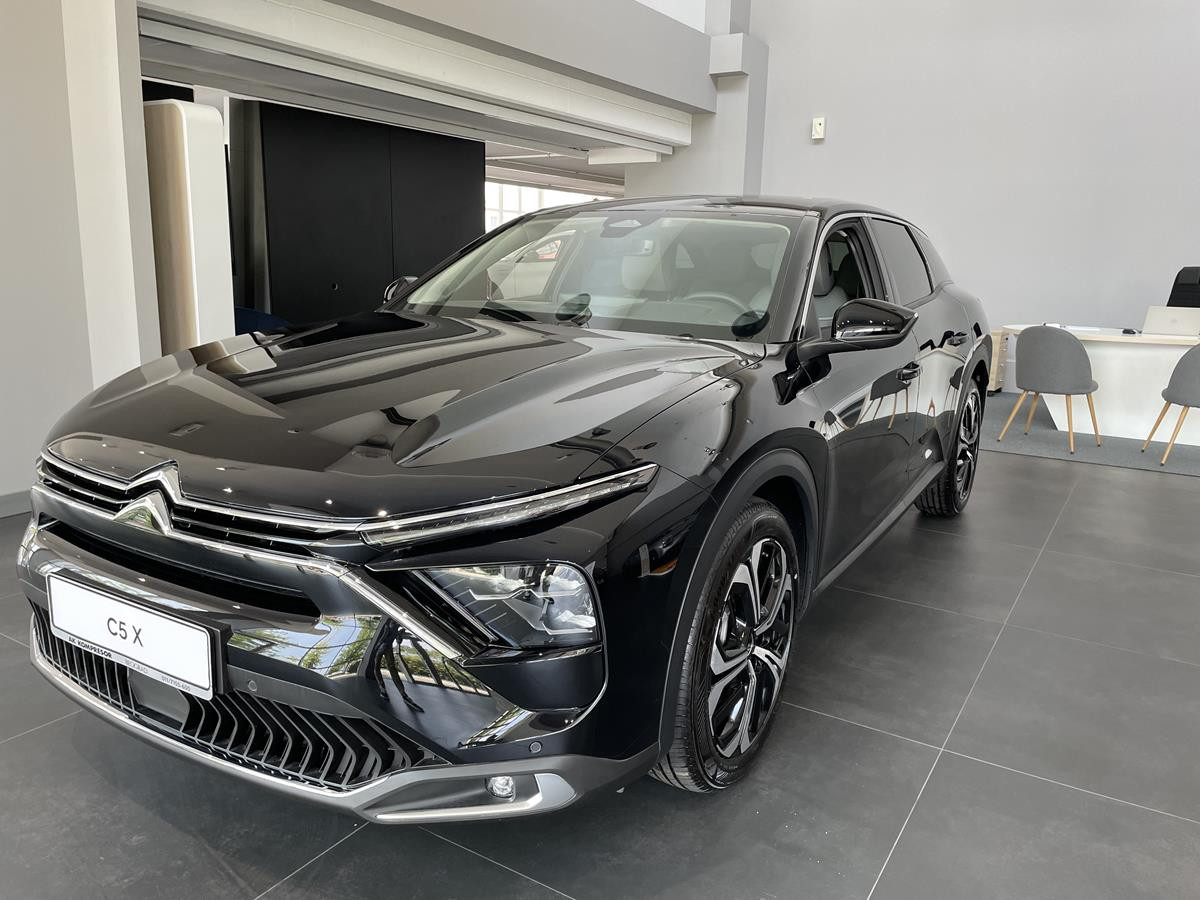 Citroen C5 X 1.6l 180ks SHINE EAT8 