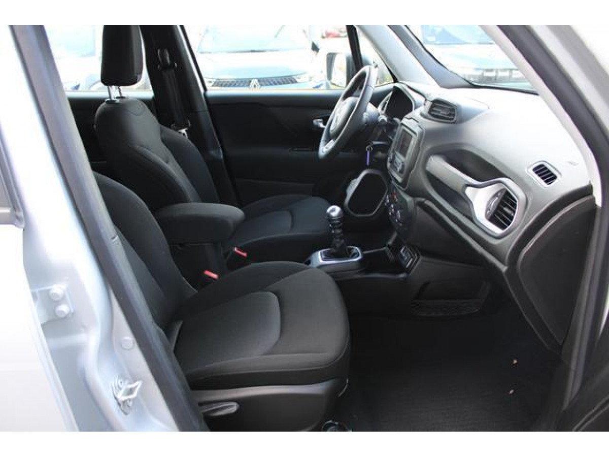 Jeep Renegade 1.0 T SPORT 