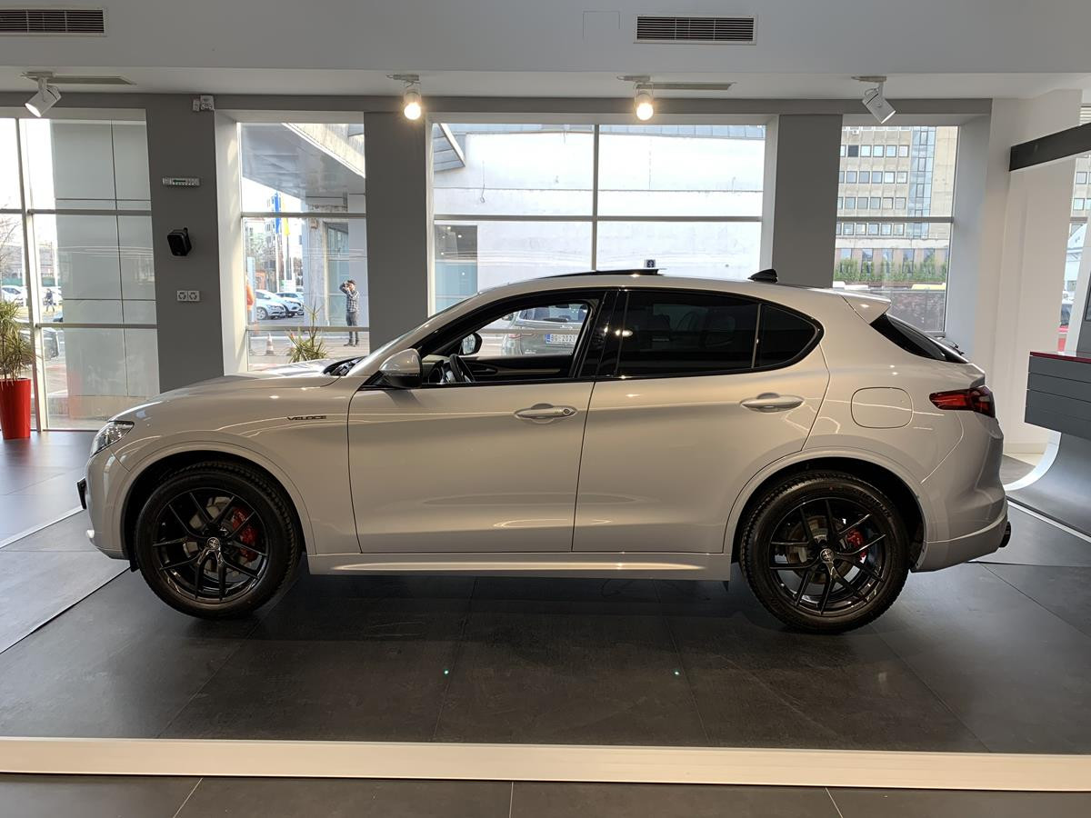 Alfa Romeo Stelvio 2.2 210ks AT8 Q4 Veloce