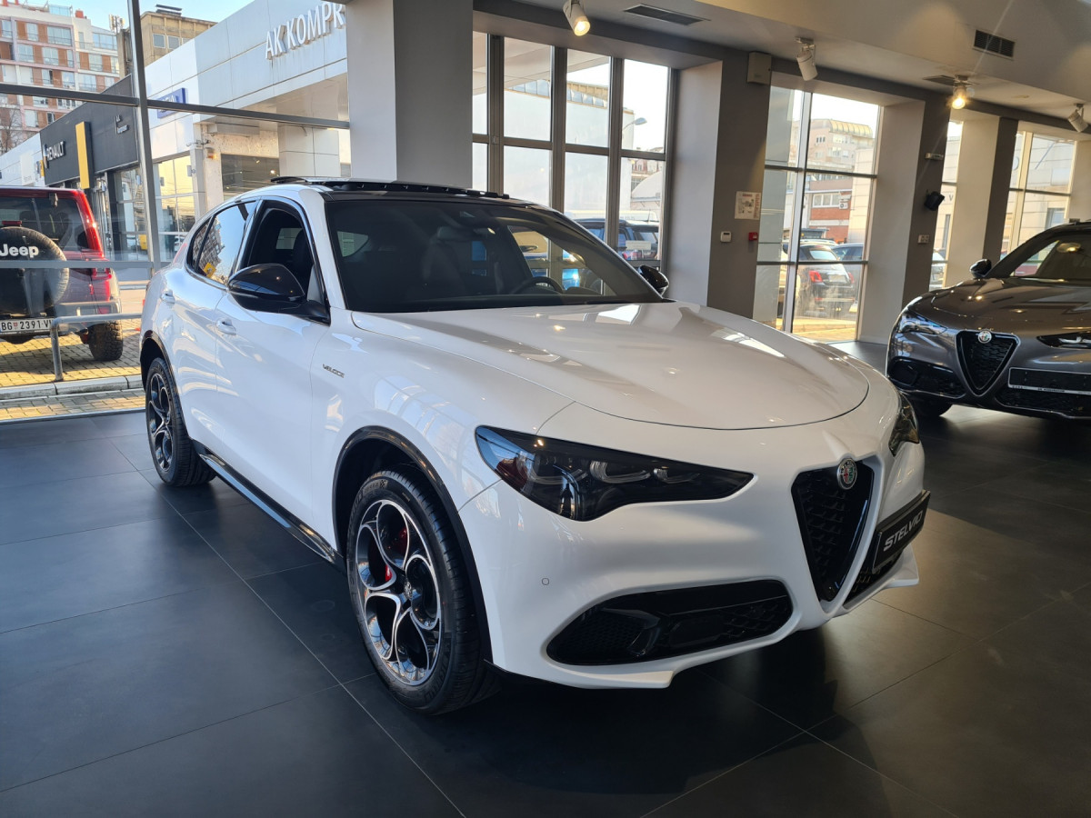 Alfa Romeo Stelvio 2.0 Petrol 280KS Q4 AT8 VELOCE