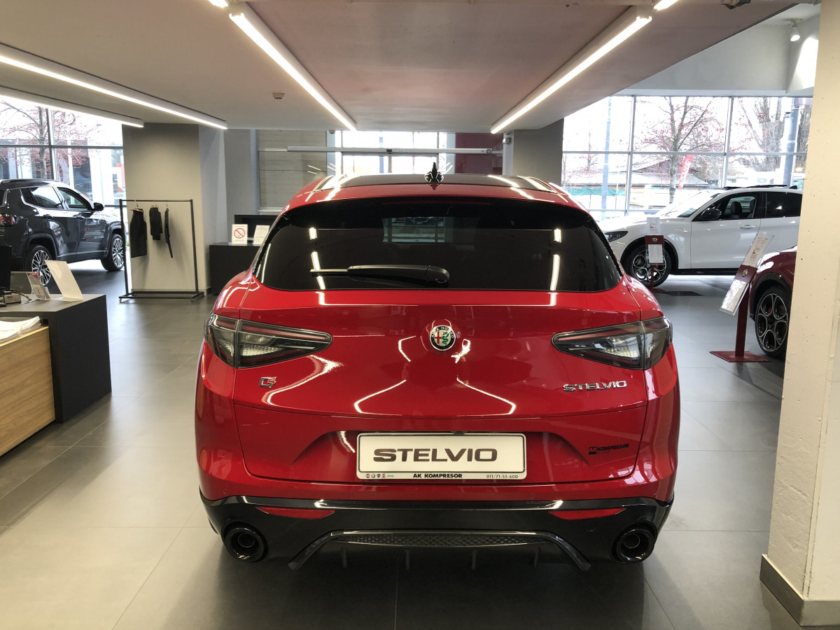Alfa Romeo Stelvio 2.0 Petrol 280KS Q4 AT8 VELOCE