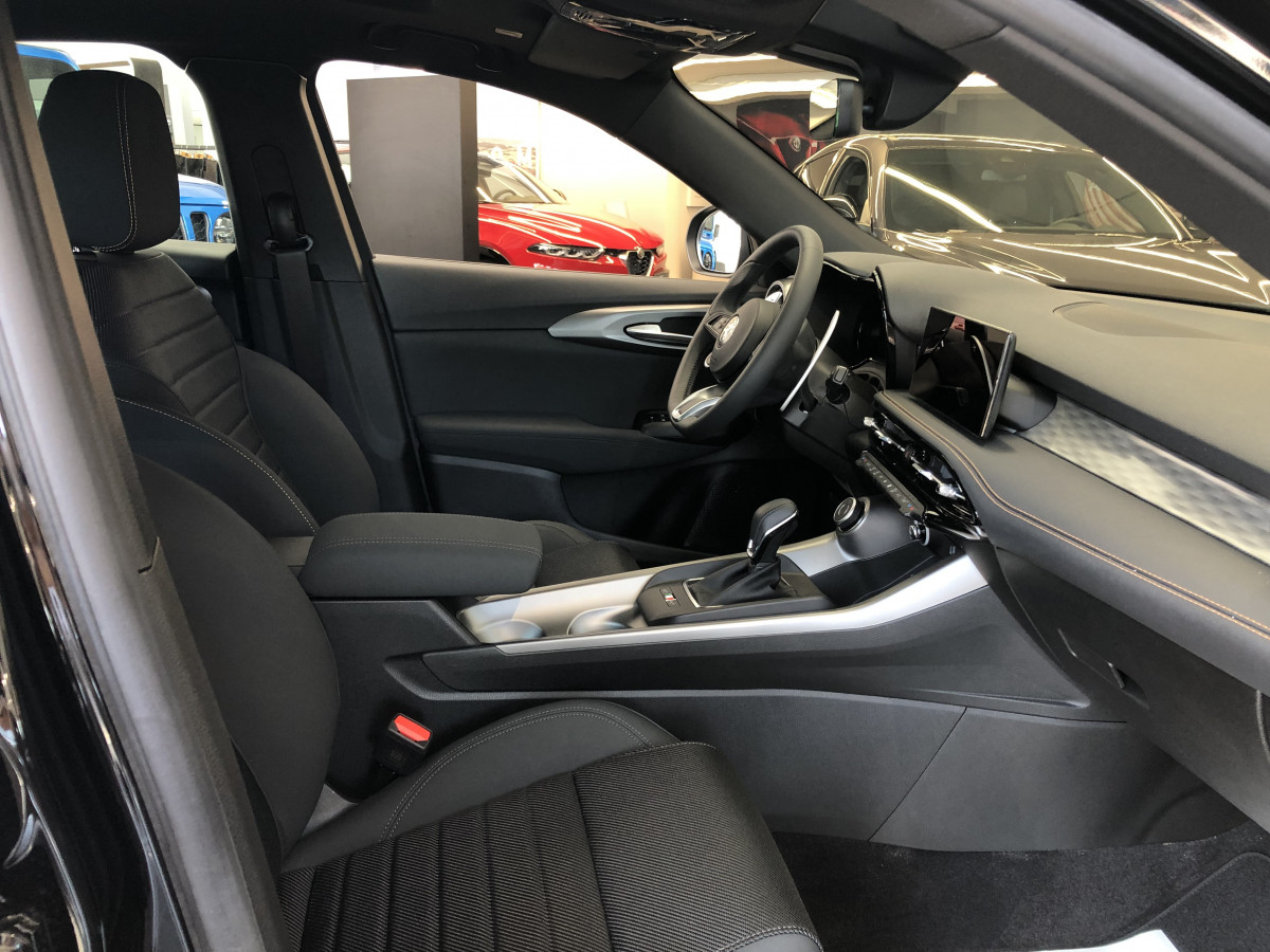 Alfa Romeo Tonale 1.6 MJTD 130ks FWD TCT 6 TI
