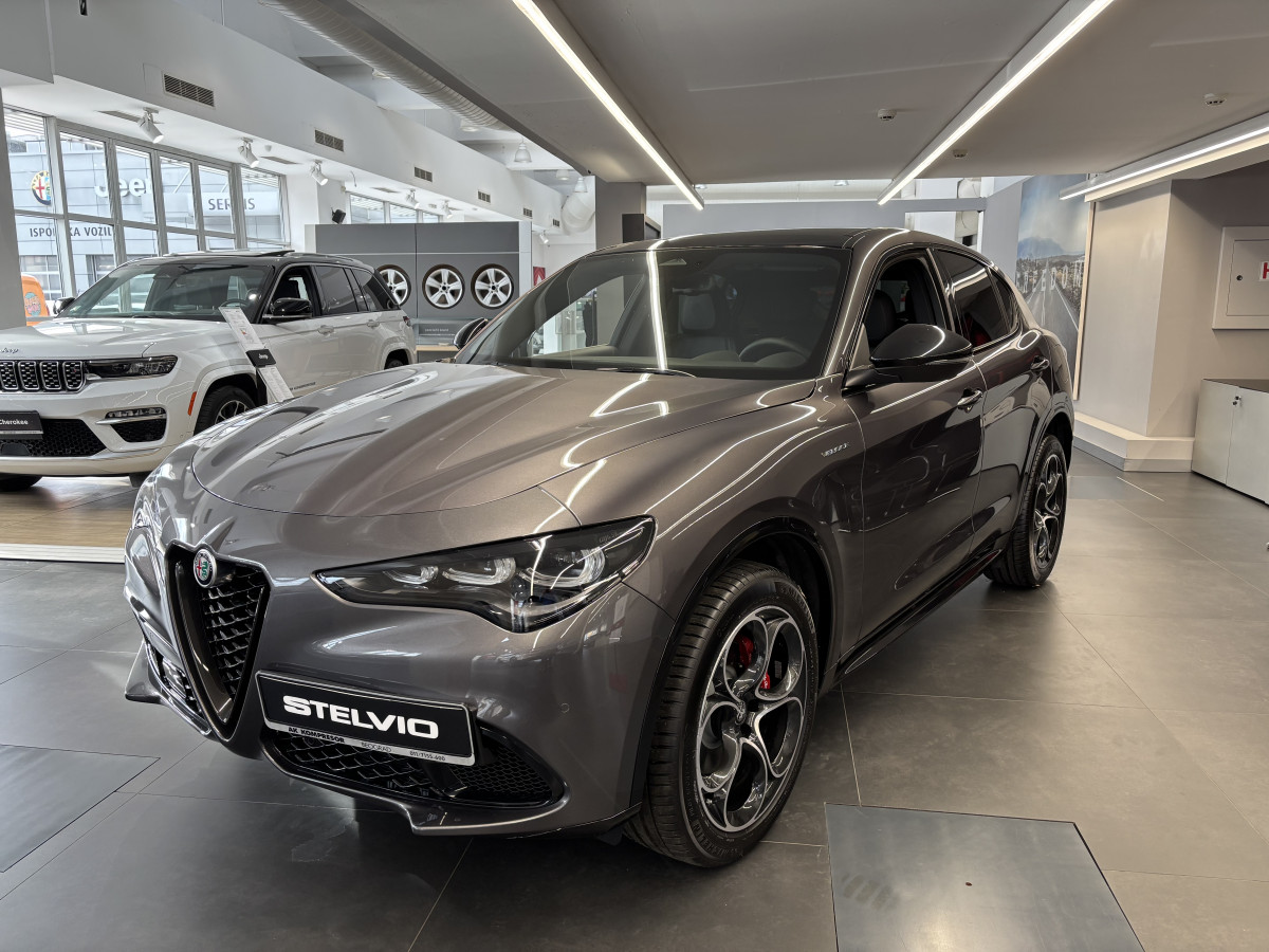 Alfa Romeo Stelvio 2.0 Petrol 280KS Q4 AT8 VELOCE