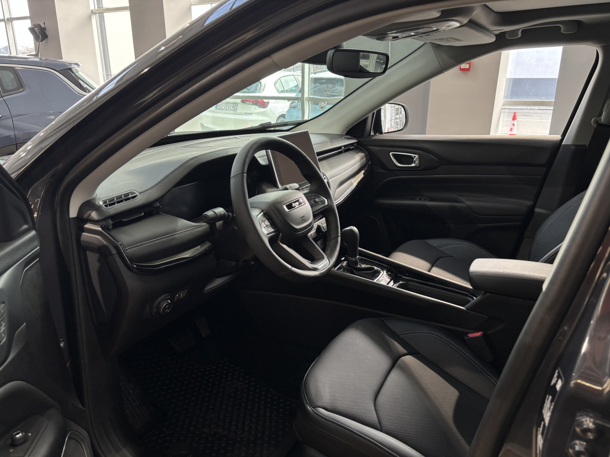 Jeep Compass 1.5 MHEV 130ks DCT7 Summit + Promo pack 2