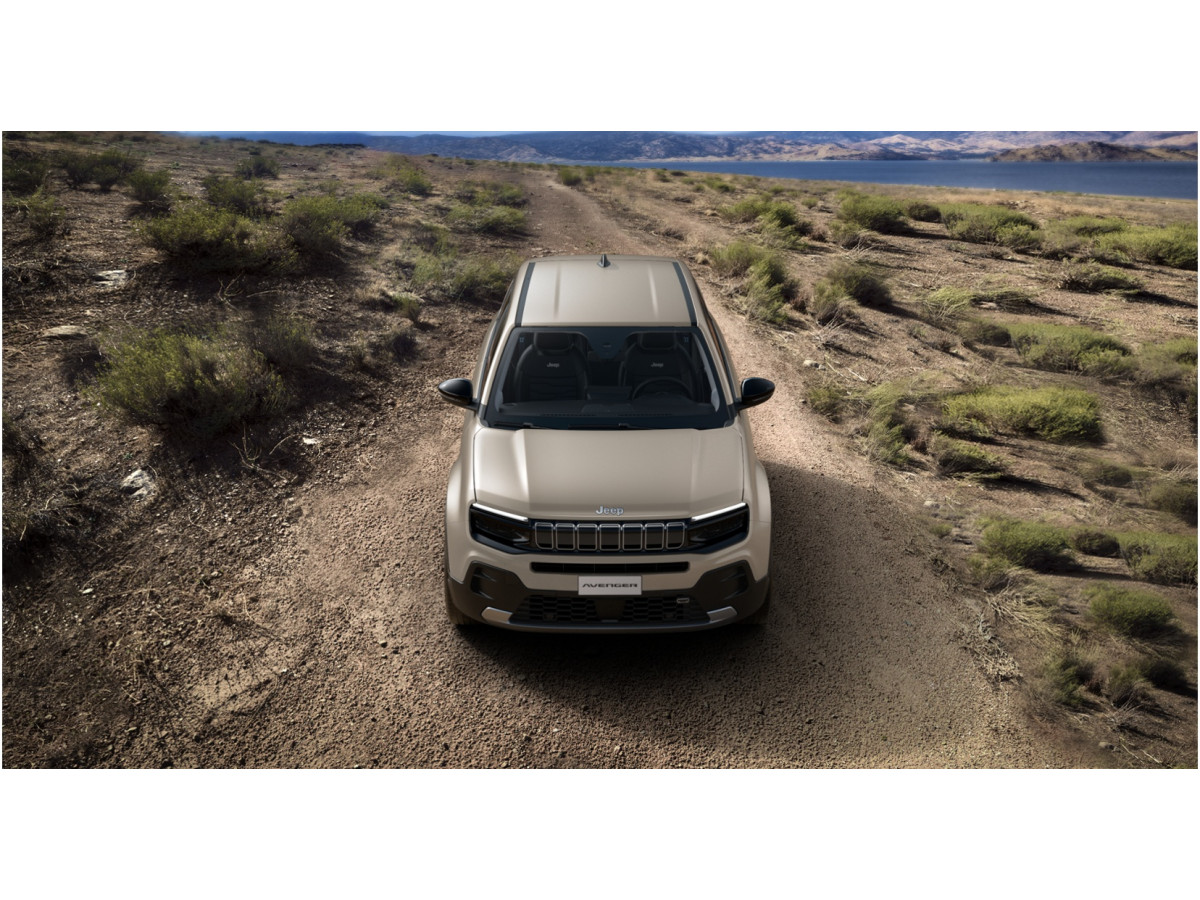 Jeep Avenger 1.2 100ks MT6 Altitude + Promo Pack 1