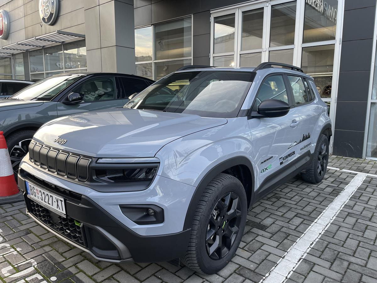 Jeep Avenger MHEV 1.2 136ks DCT6 UPLAND 4X4e - DEMO 