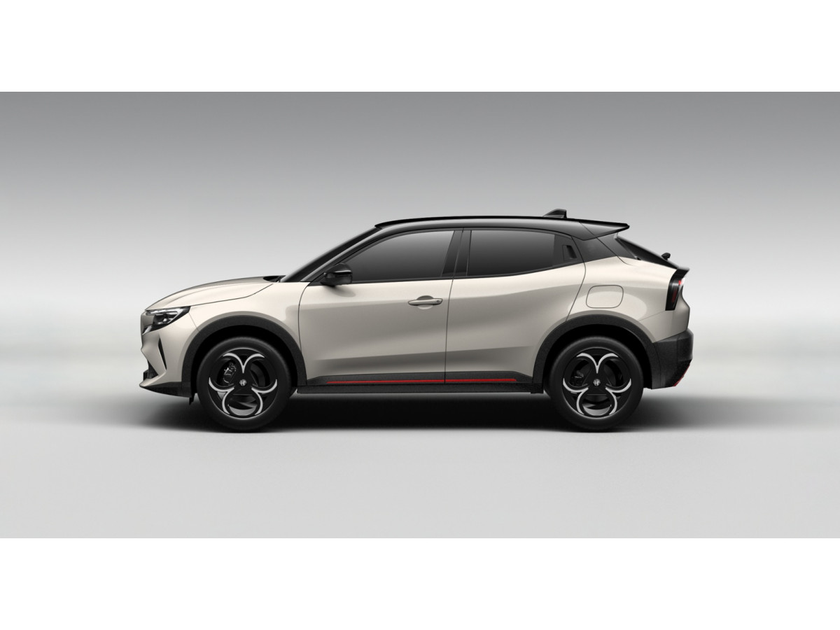 Alfa Romeo Junior 1.2 136ks MHEV DCT6 SPECIALE 