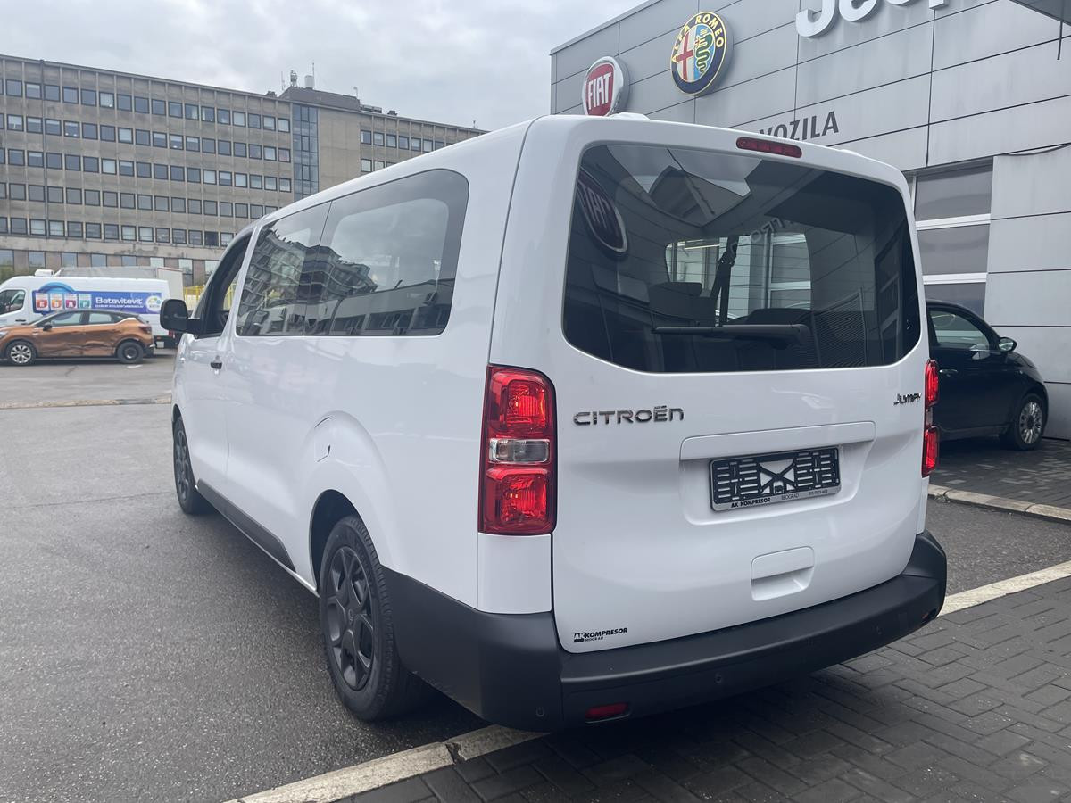 COMBI 8+1 XL 2,0  HDI 180 EAT8 + NR02 