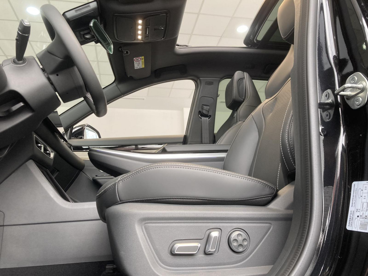 Jetour Dashing 1.6T 197ks 7DCT - Travel Version 