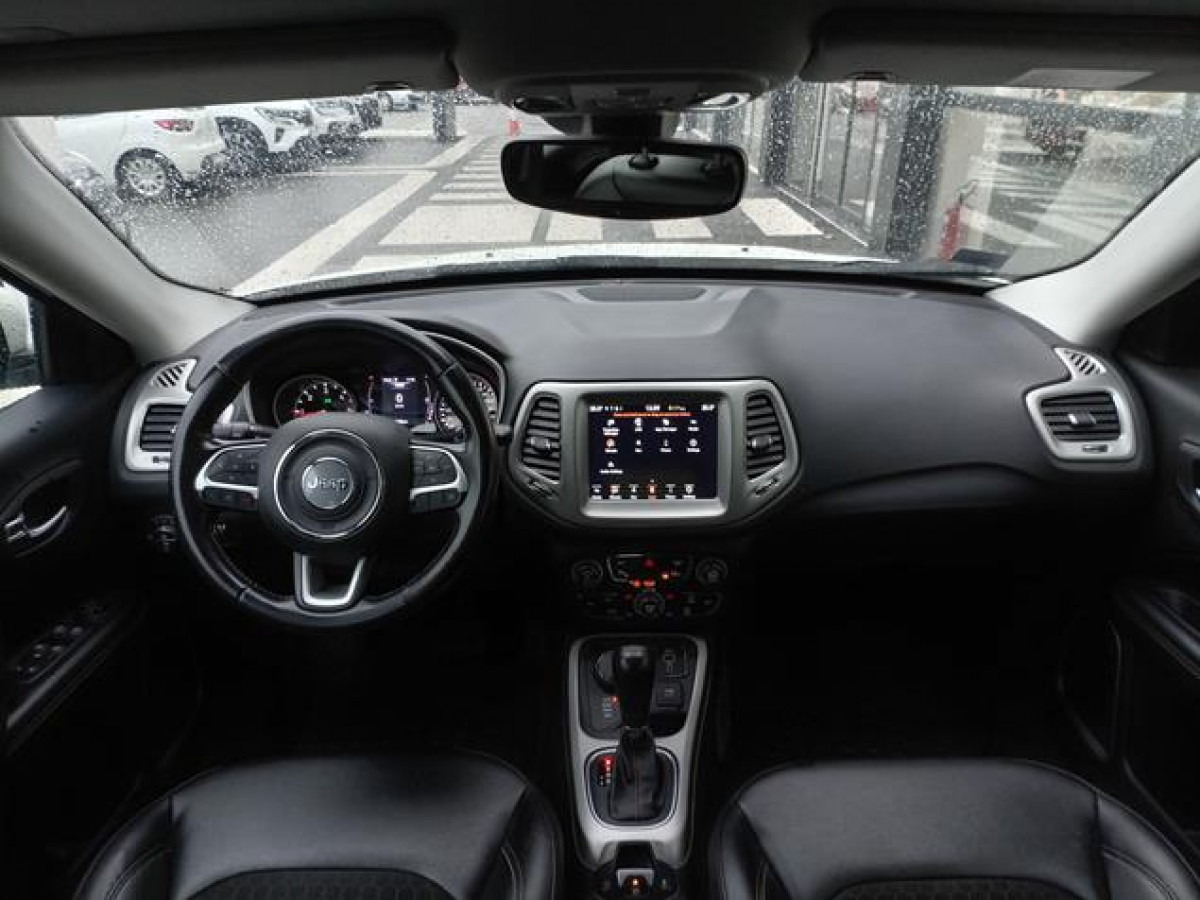 Jeep Compass 2.0 Longitude AUT4x4