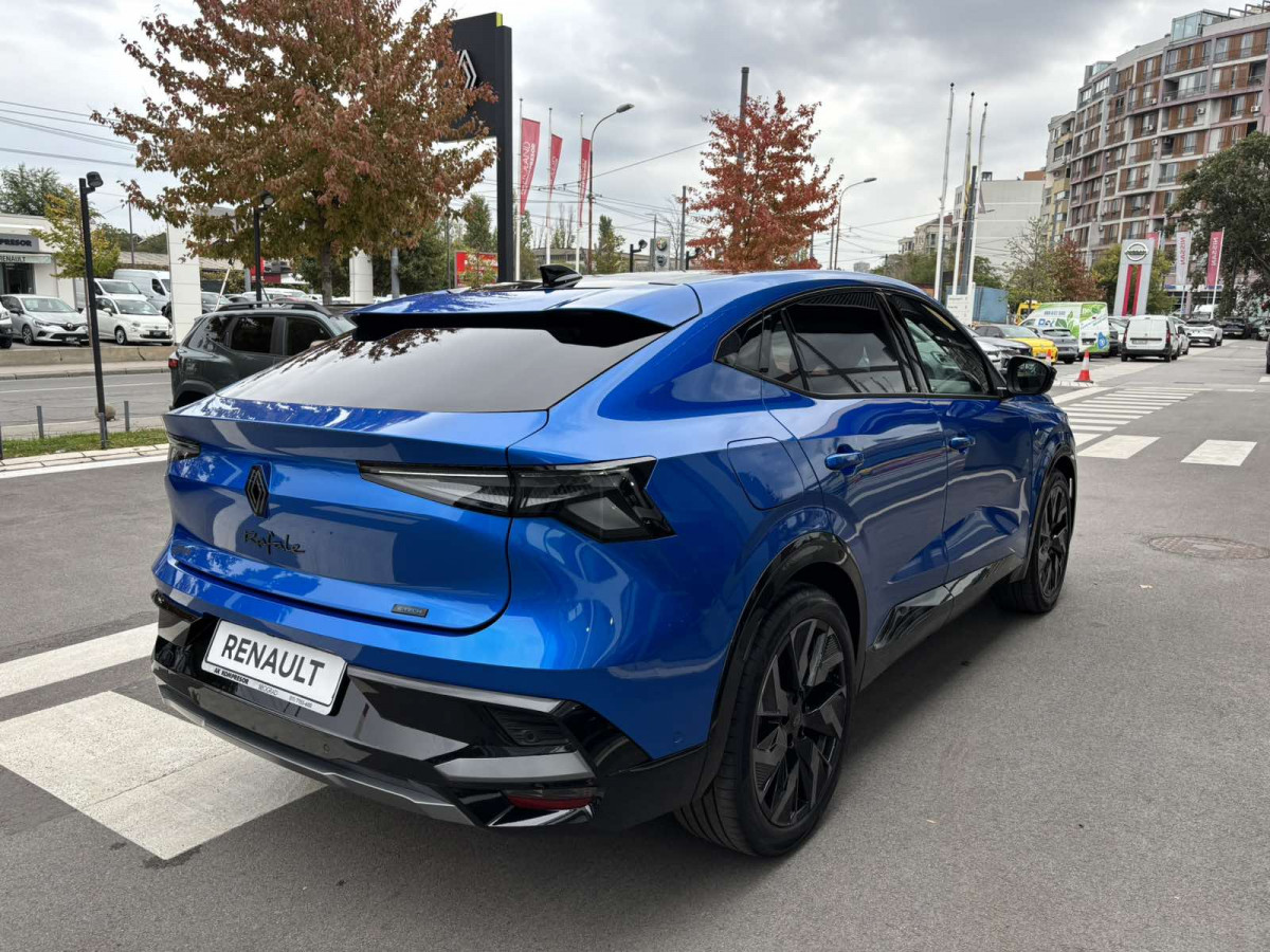 RENAULT RAFALE esprit Alpine E-Tech plug in hybrid 300 4x4 