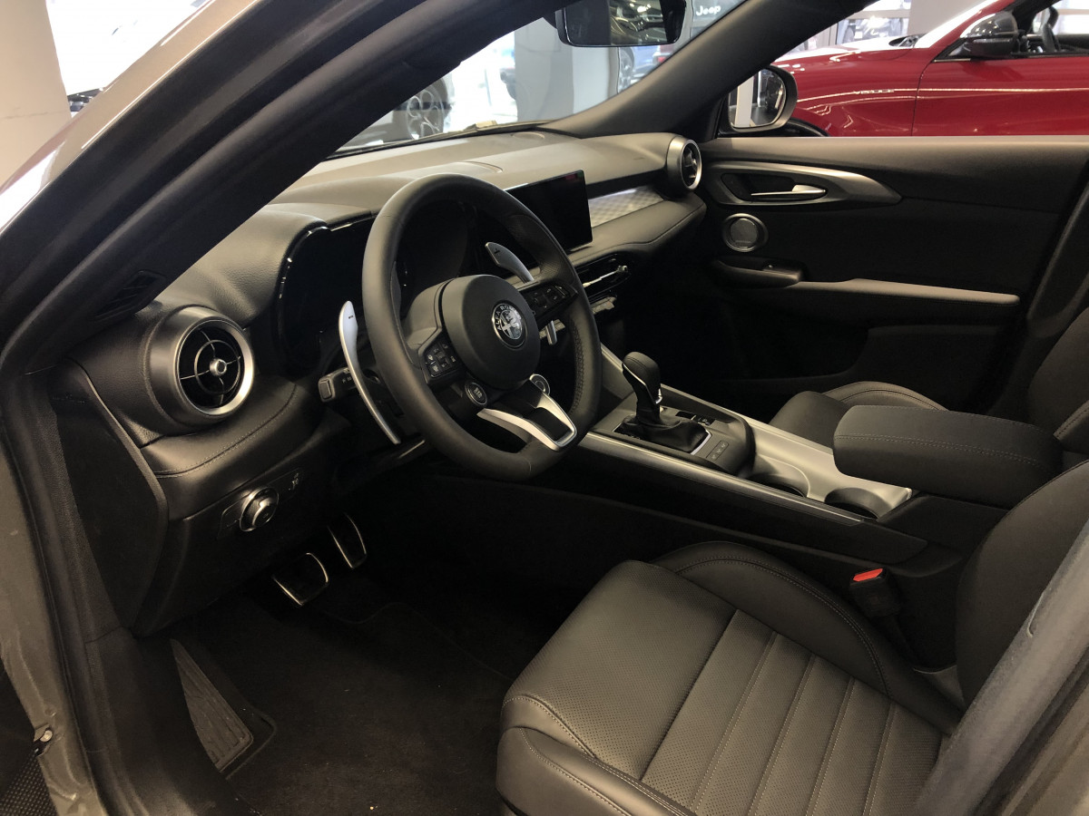 Alfa Romeo Tonale 1.6 MJTD 130ks FWD TCT 6 TI