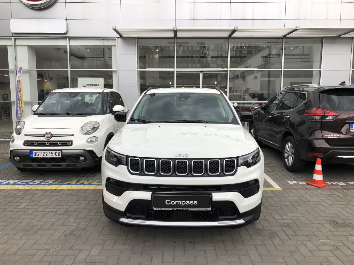 Jeep Compass e-Hybrid 1.5 MHEV 130ks+20ks DCT7 Limited - Pack 2