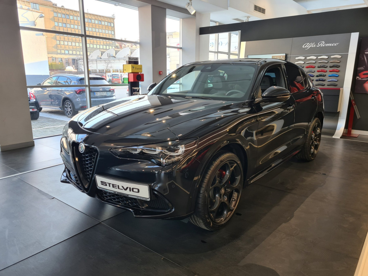 Alfa Romeo Stelvio 2.0 280KS Q4 AT8 COMPETIZIONE